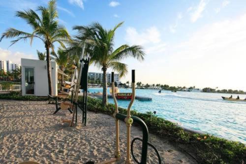 Playa Blanca Town Center *